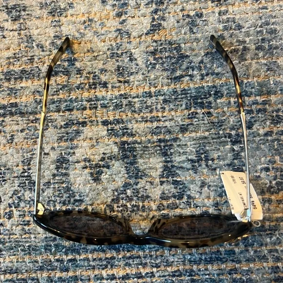 Kate Spade Tortoise Cat Eye Bow Livia Sunglasses - NWT - Picture 4 of 5